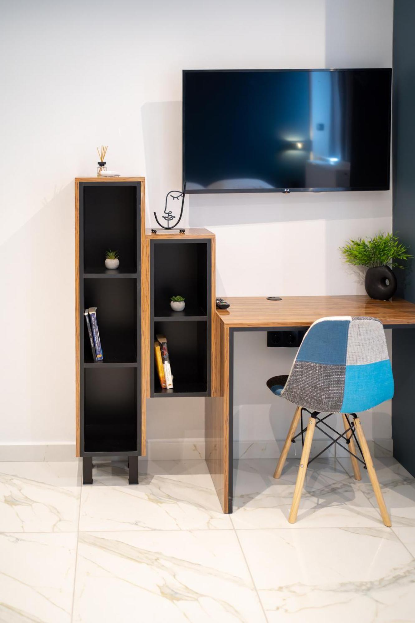 לריסה Δ17 Suites & Apartments מראה חיצוני תמונה